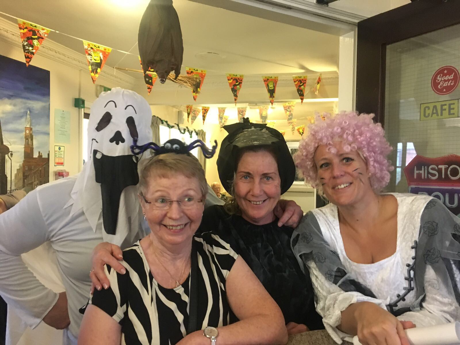 Halloween Fancy Dress at Elizabeth Court Care Centre: Key Healthcare is dedicated to caring for elderly residents in safe. We have multiple dementia care homes including our care home middlesbrough, our care home St. Helen and care home saltburn. We excel in monitoring and improving care levels.
